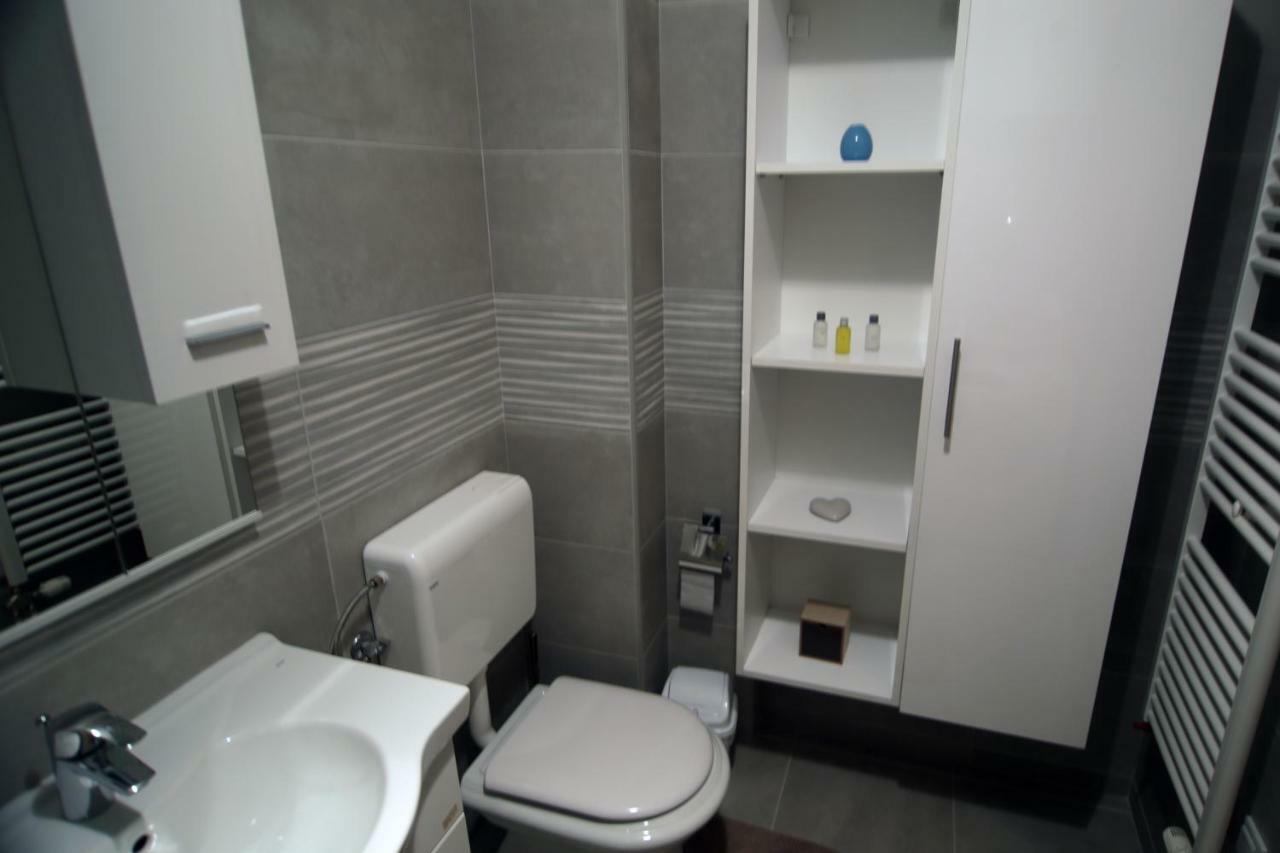 It Apartment トレビニエ エクステリア 写真